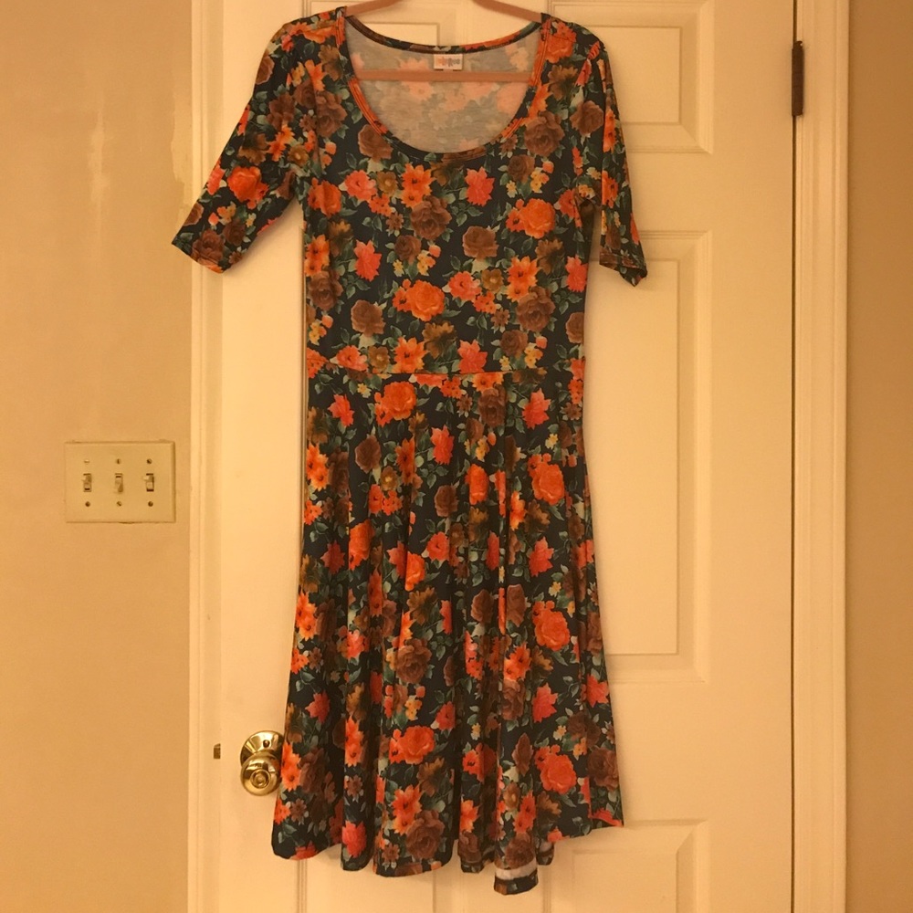 LulaRoe Nicole