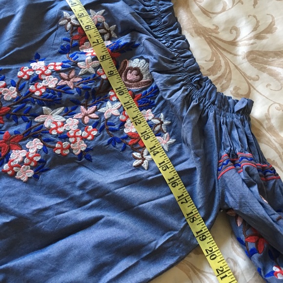 Dress - Picture 4 of 6