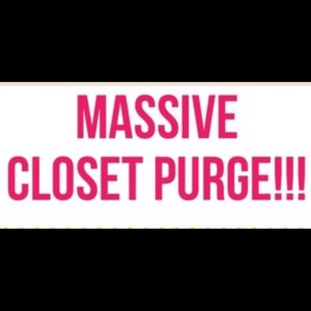 🎃🏡CLOSET PURGE HAPPENING, BUNDLE TO SAVE🏡🎃❣️
