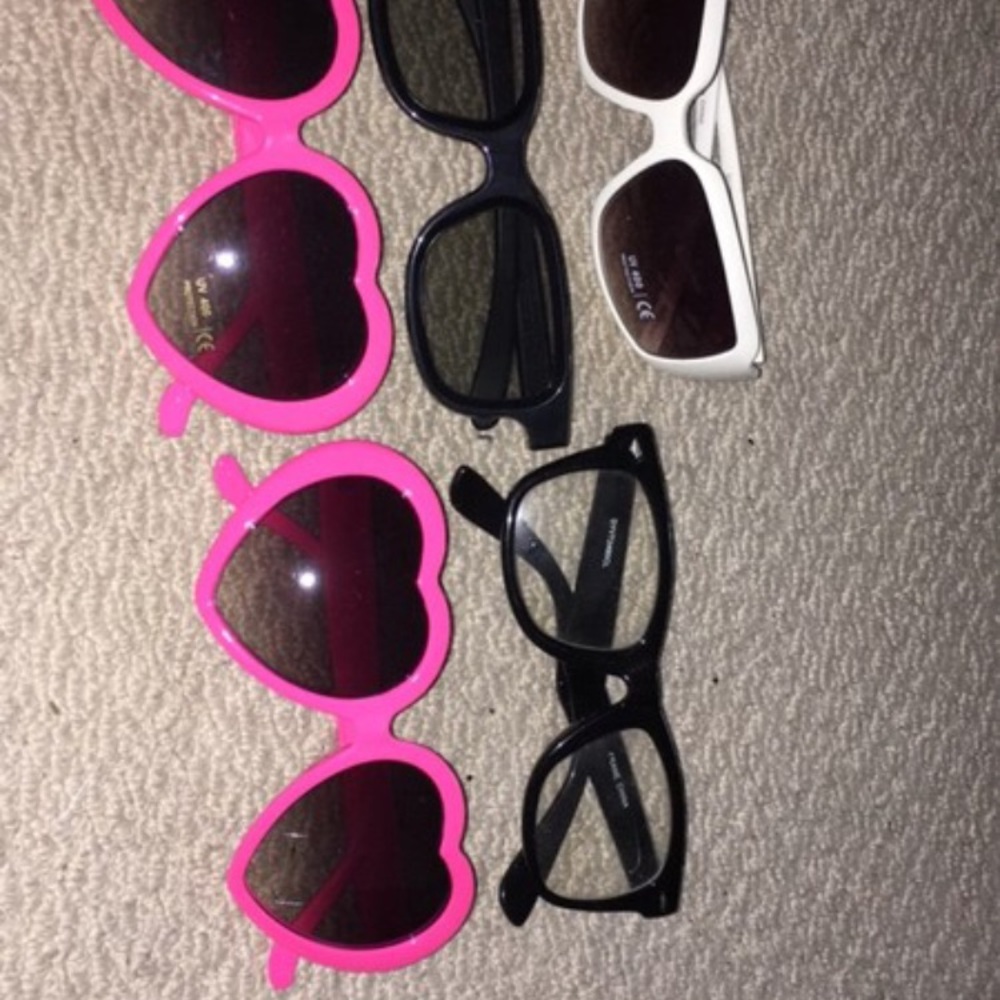 Sunglasses Bundle - image 3