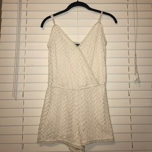 Romper size small never worn