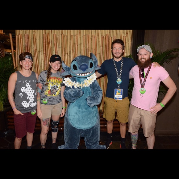 Meet your Posher, Irene - Picture 2 of 2