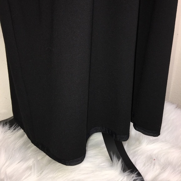 Anne Klein Black Dress with “Leather” Trim Collar - Picture 3 of 4