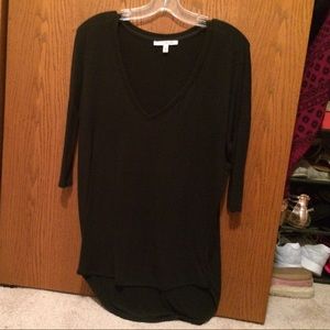 Black quarter sleeve top
