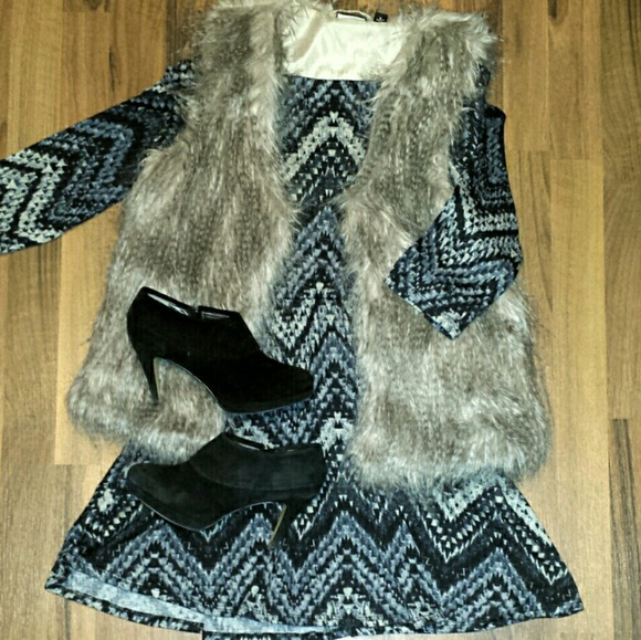 Dresses & Skirts - 🔸️5/$25🔸️Sweater Dress