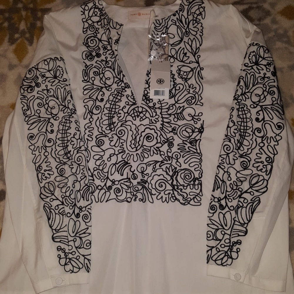 Adorable Tory Burch embroiderd poplin tunic