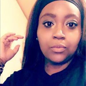 Meet your Posher, Maya