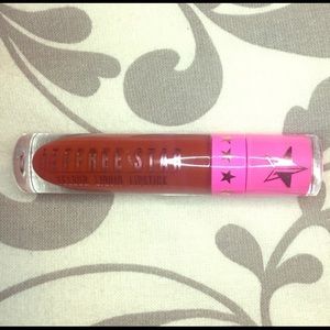 Jeffree star velour liquid lip "unicorn blood"