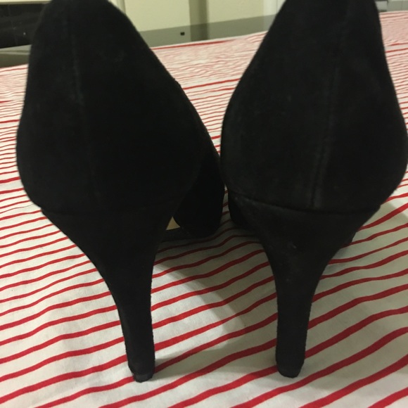Adrienne Vittadini Black suede heels - Picture 4 of 7