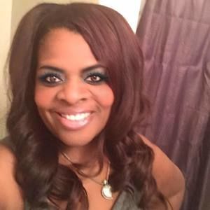 Meet your Posher, Nina