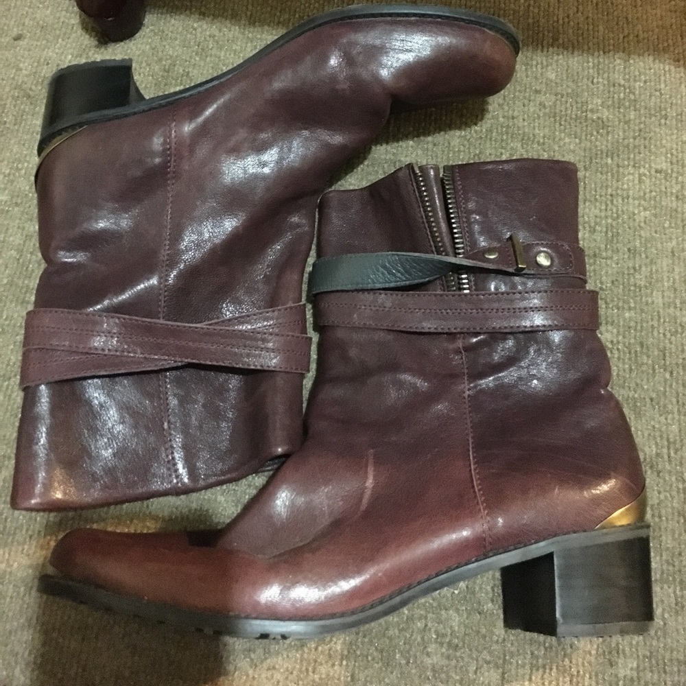 Boots....Dropped price from$85.00 to $75.00