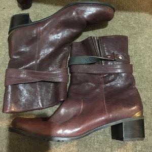 Boots....Dropped price from$85.00 to $75.00