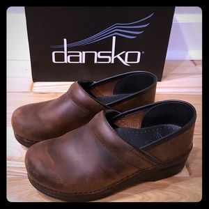Dansko Professional Clog brown sz 38