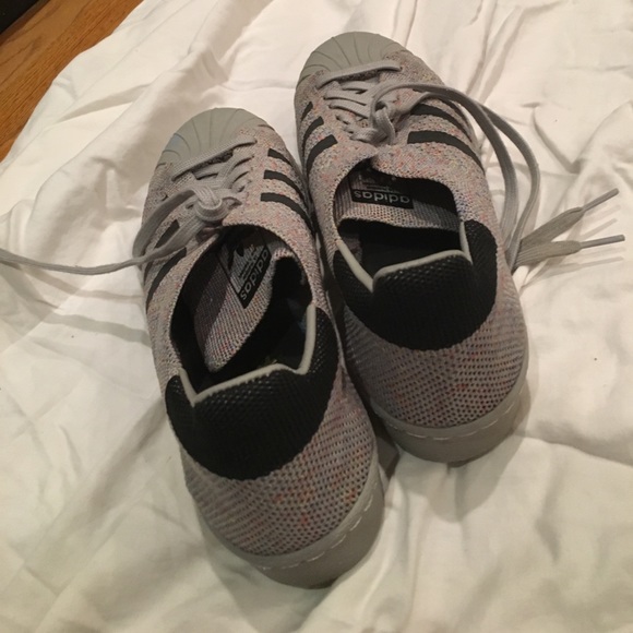 Grey adidas - Picture 3 of 5