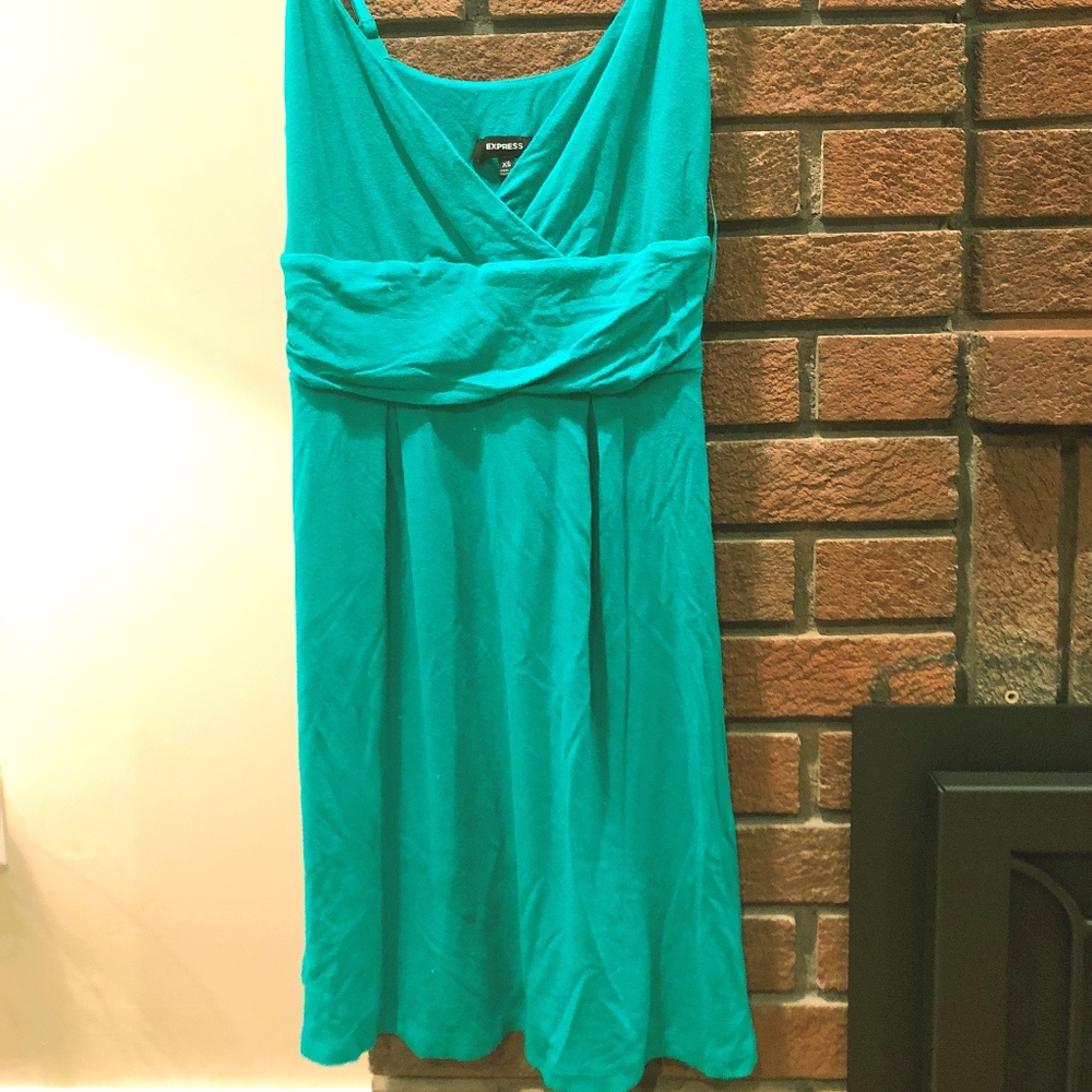 Green women's cotton dress