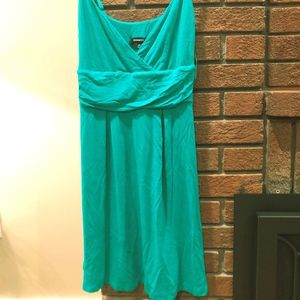 Green women's cotton dress