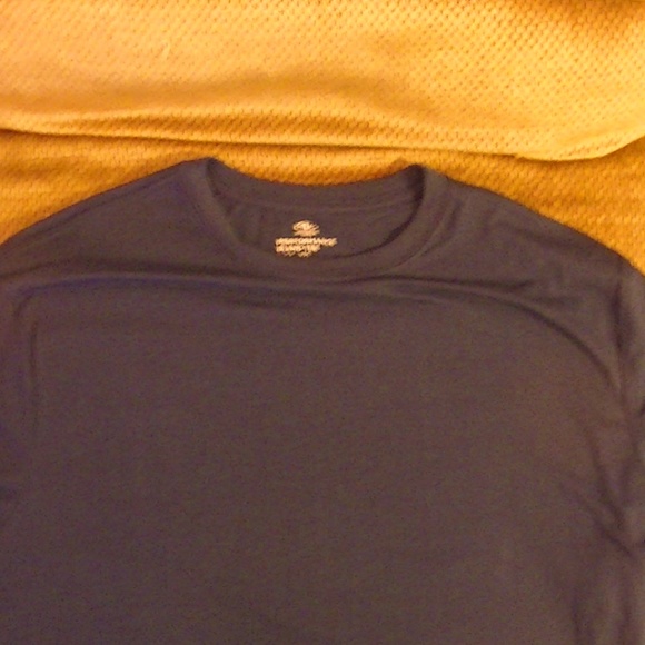 Athletic tee - Picture 2 of 4