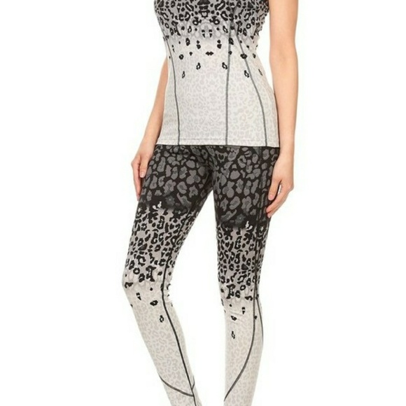 Printed 3 piece activewear - Picture 2 of 4