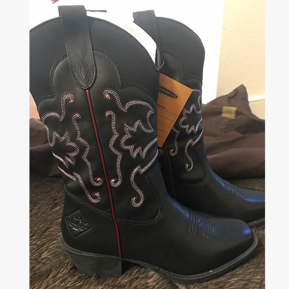 Women's Western Leather Muck Boots
