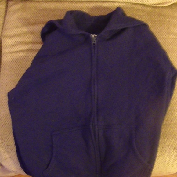 Sweatshirt - Picture 3 of 4