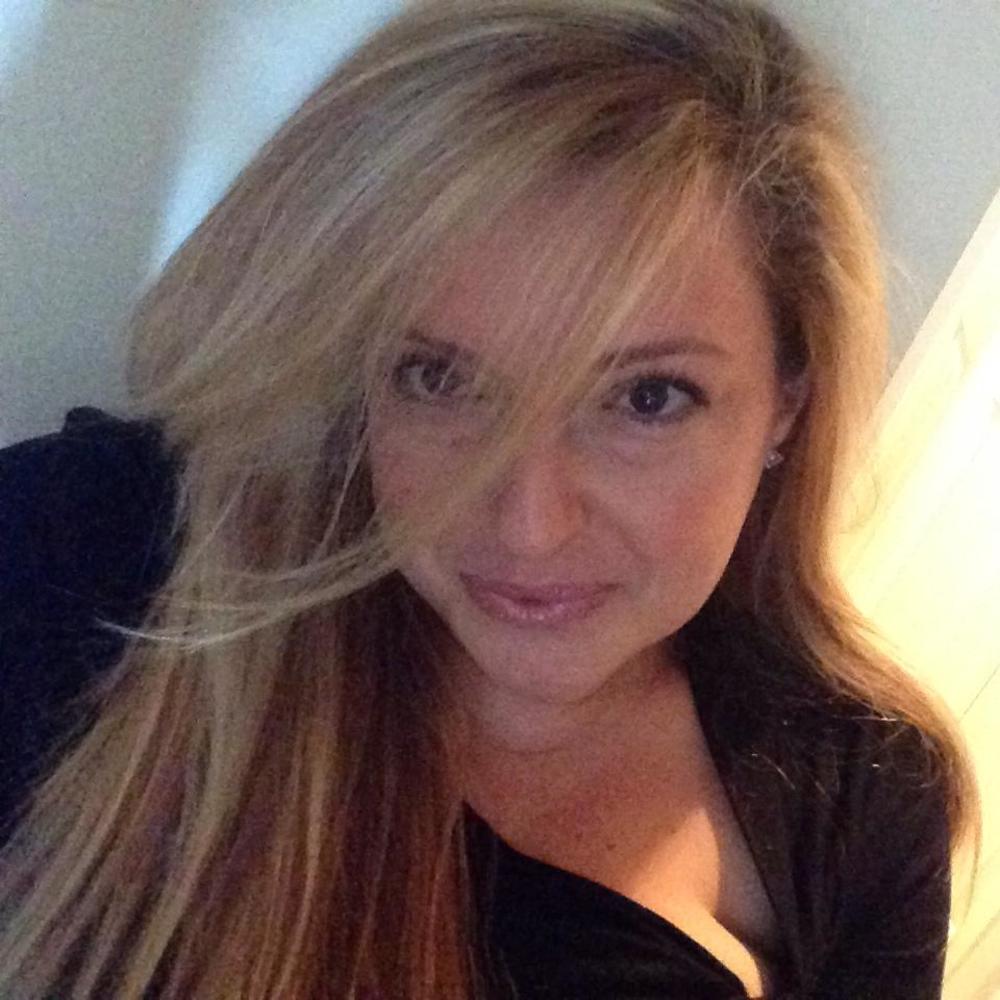 Meet your Posher, Alexandra