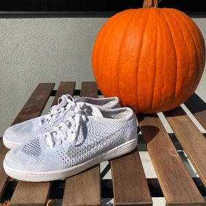 Nike Flyknit Tennis Classic