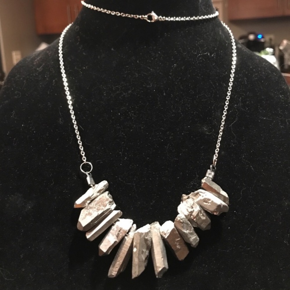 Natural hematite spray necklace w/32" stainless nk