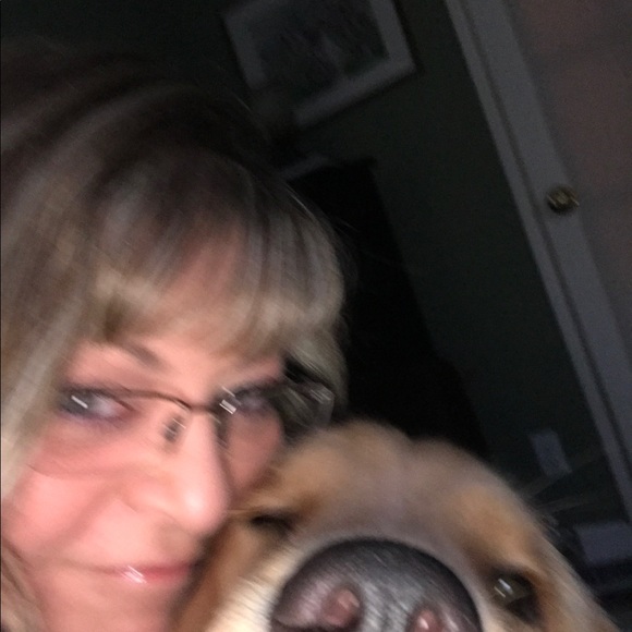 Meet your Posher, Michelle - Picture 2 of 2