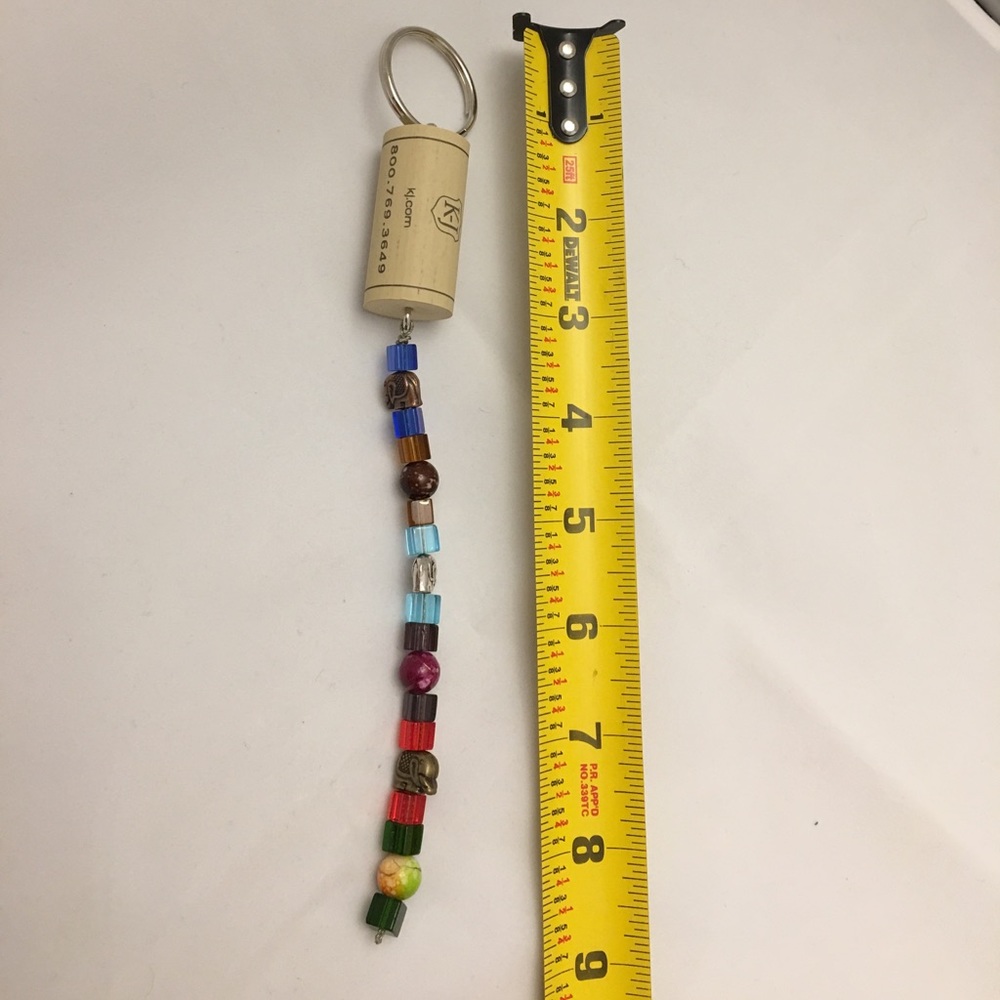 Handmade Wine Cork Keychain. - Picture 6 of 6