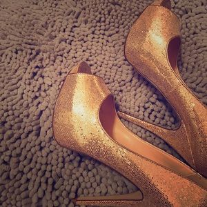 Aldo Gold peep toe pumps