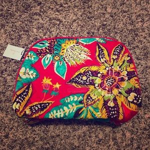 Vera Bradley Large Cosmetic Bag Vera Bradley Large Cosmetic Bag