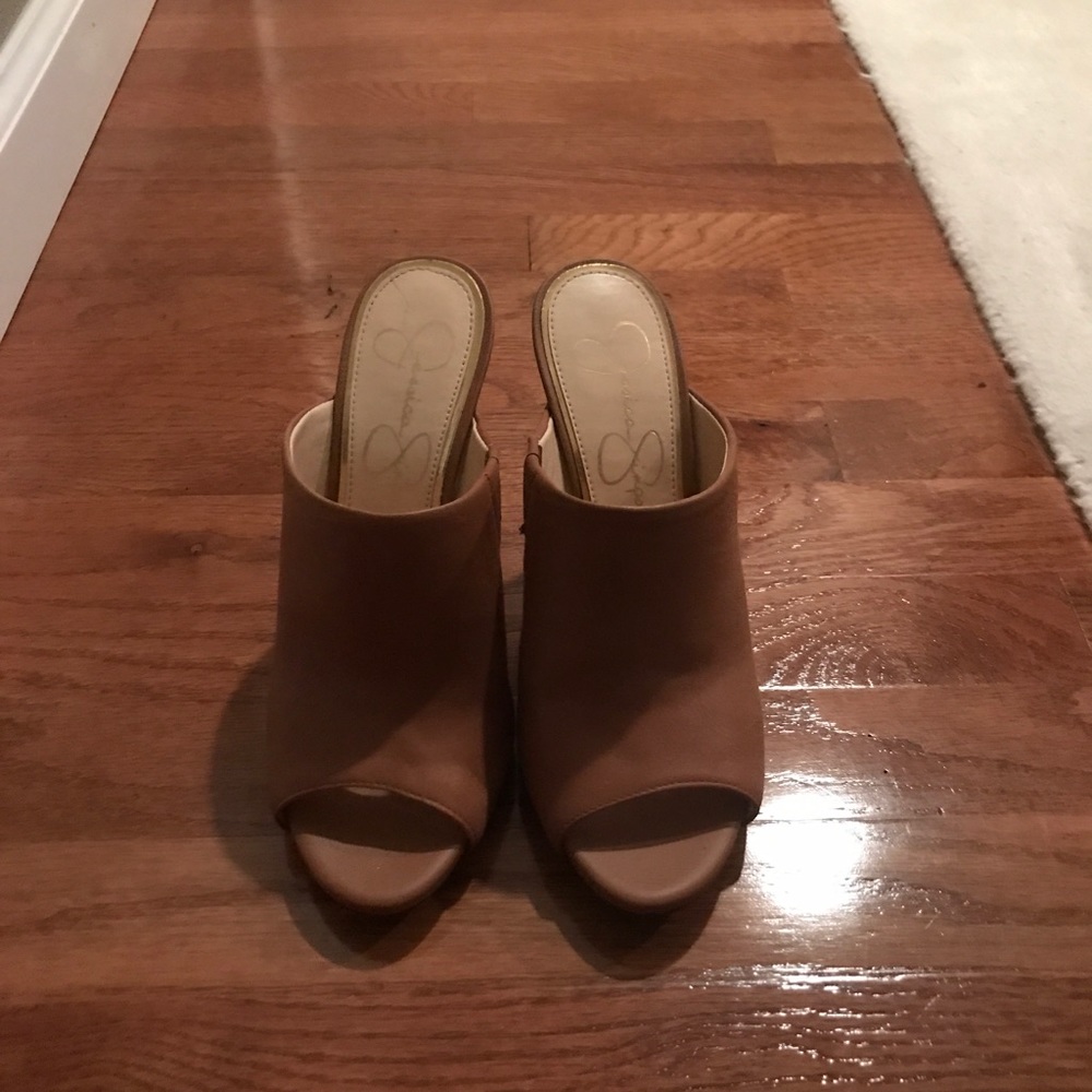 Jessica Simpson heals