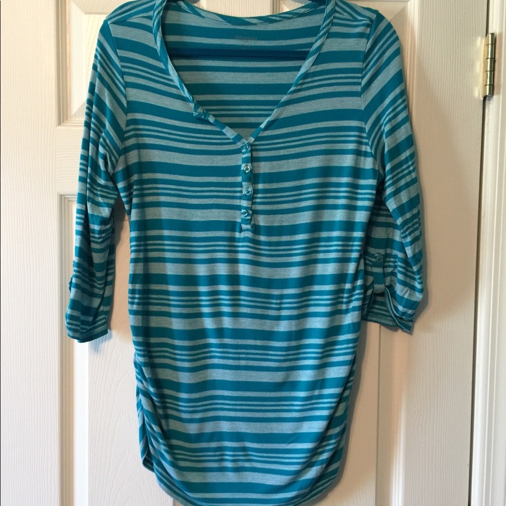 Maternity and nursing top