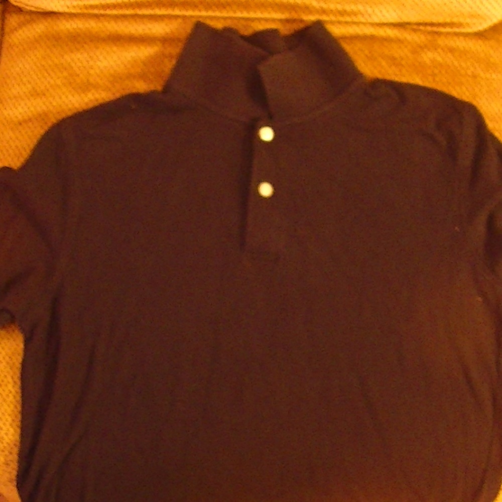 Black short sleeve - Picture 3 of 4
