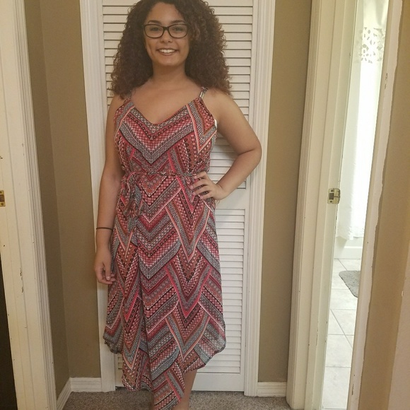 Dress - Picture 4 of 5