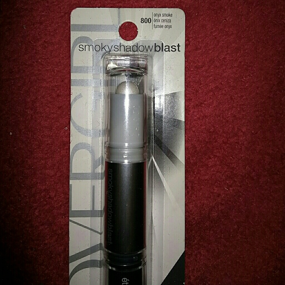 CoverGirl Smoky Shadow Blast #800