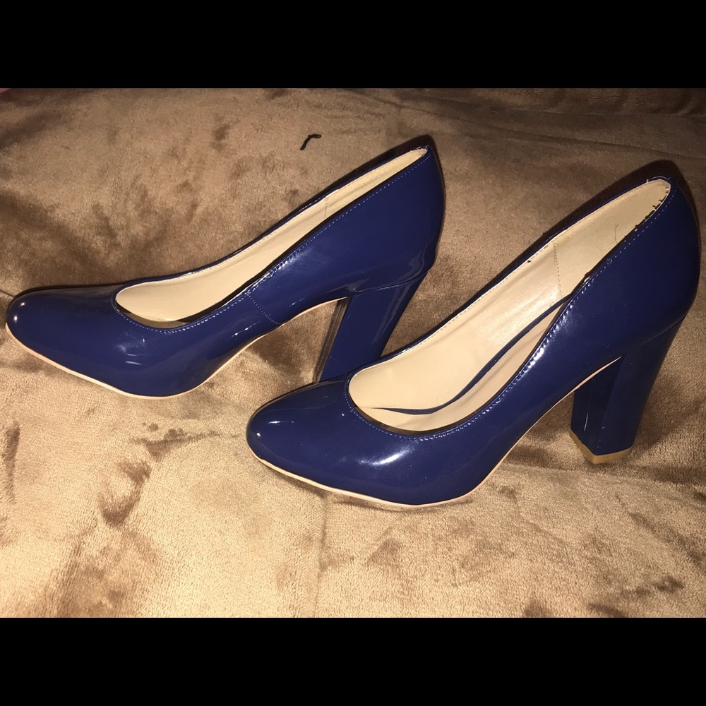 Blue Party Pumps
