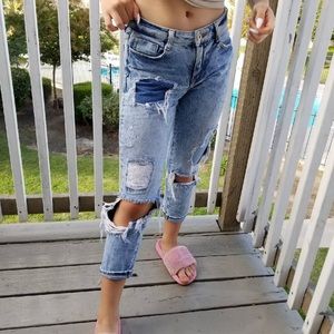 Ripped/Frayed Boyfriend Denim H&M Jeans