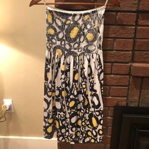 Strapless woman's stretchy top dress