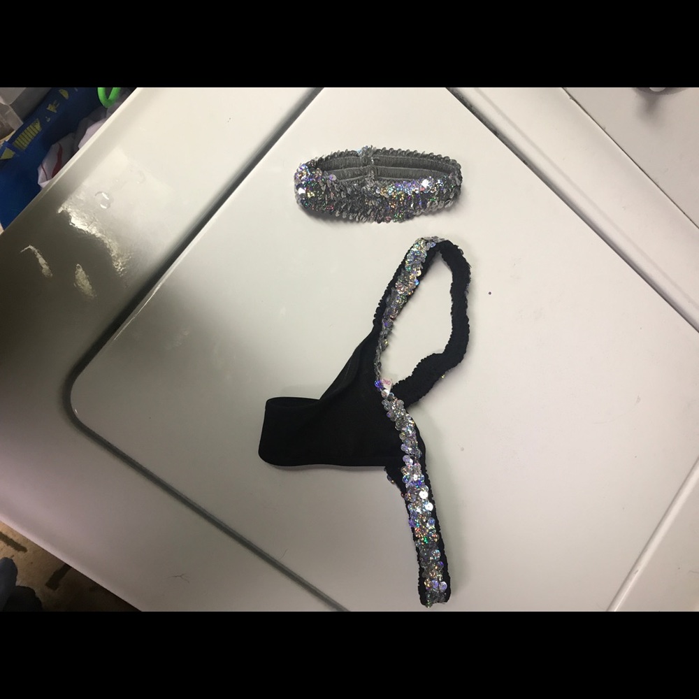 Exotic dance wear money garter & Y-back thong