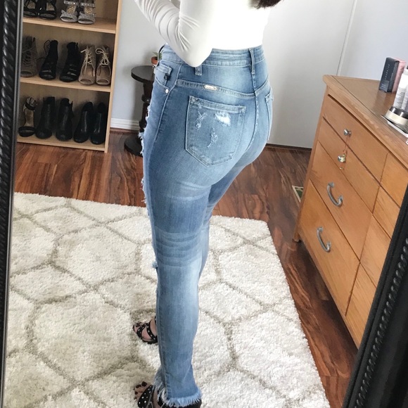 Last 1 • Nikki Ankle Frayed High Waist Skinny Jean - Picture 3 of 6