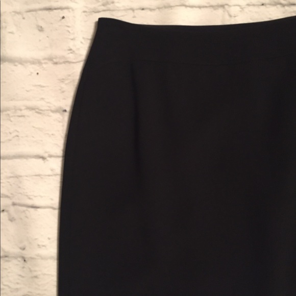 Ann Taylor Classic Black Knee-length Skirt - Picture 3 of 5