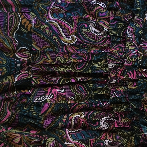 Express Ruffle Medium Dress - Picture 7 of 8