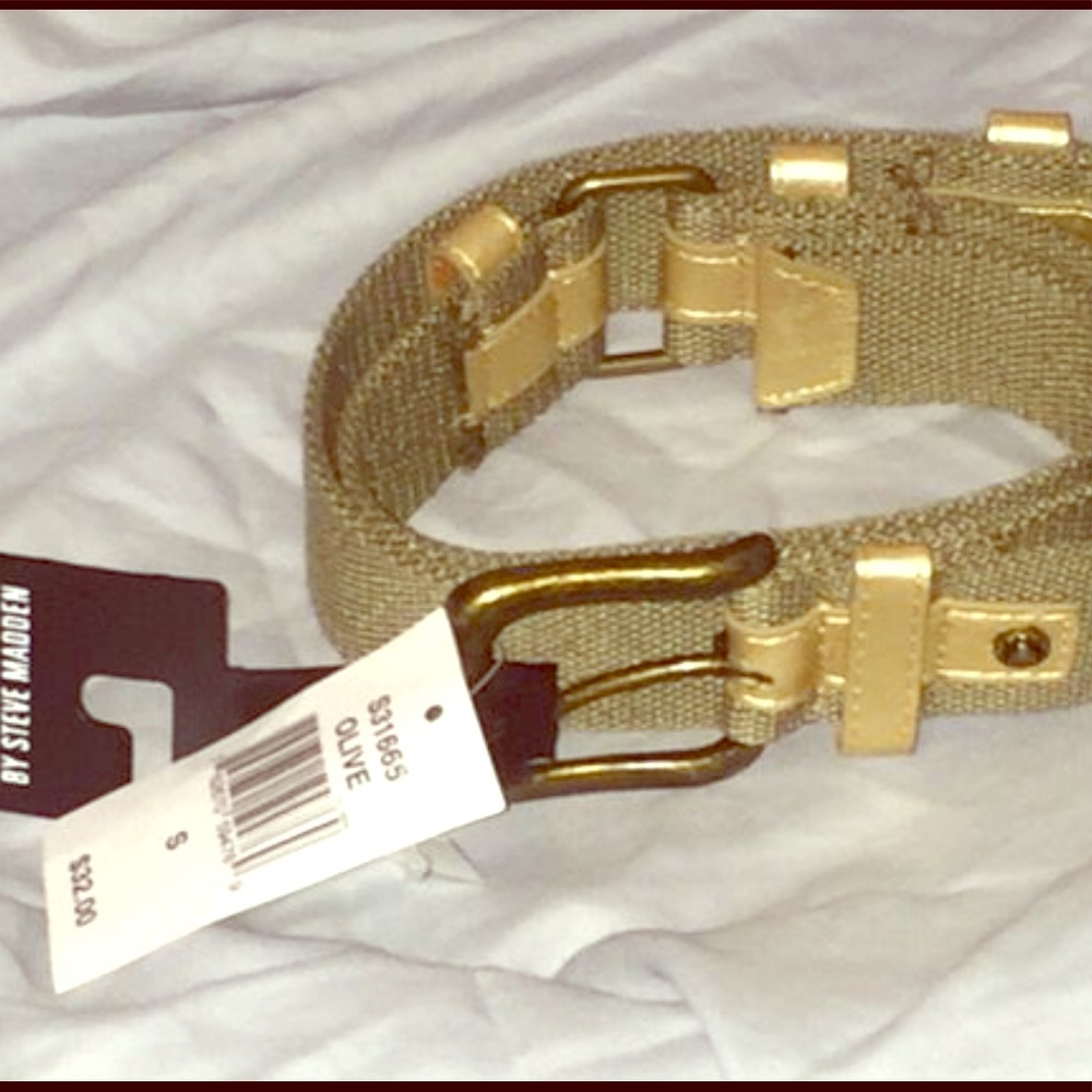 Steve Madden Olive/ Gold Belt