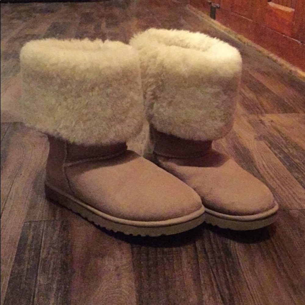Tall Ugg boots (9)