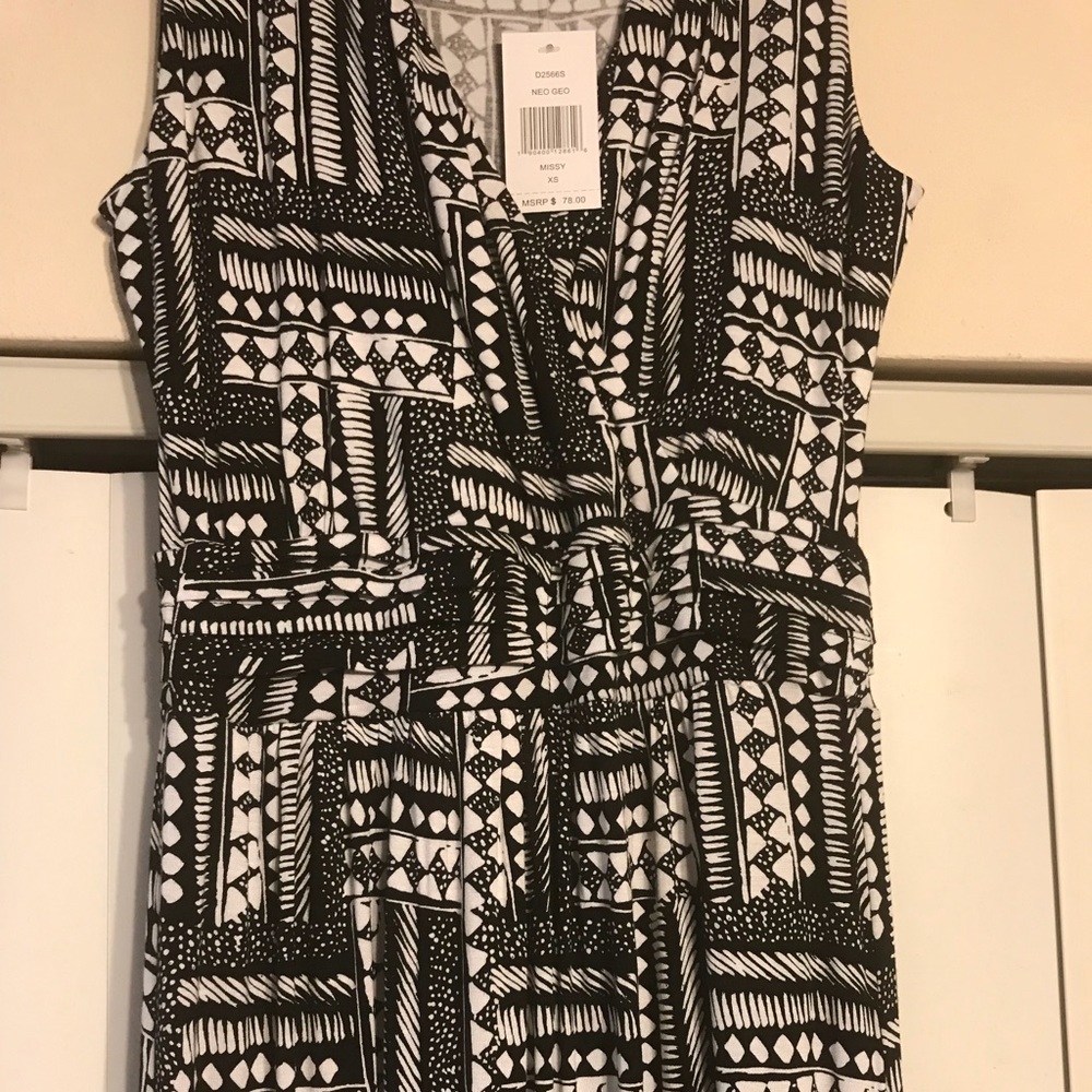 Never Worn - image 3