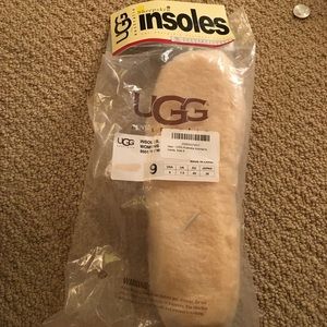 Bnwt Ugg sheepskin insoles size 9