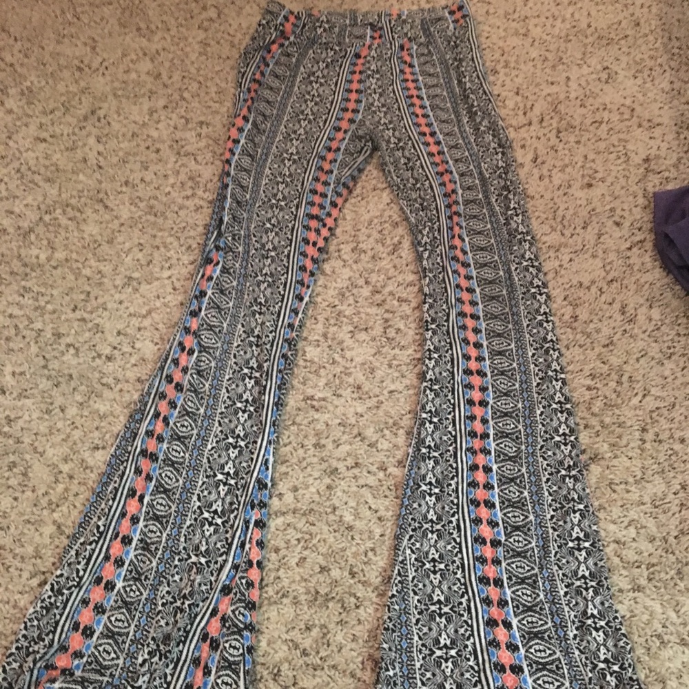"Flowy" pants!