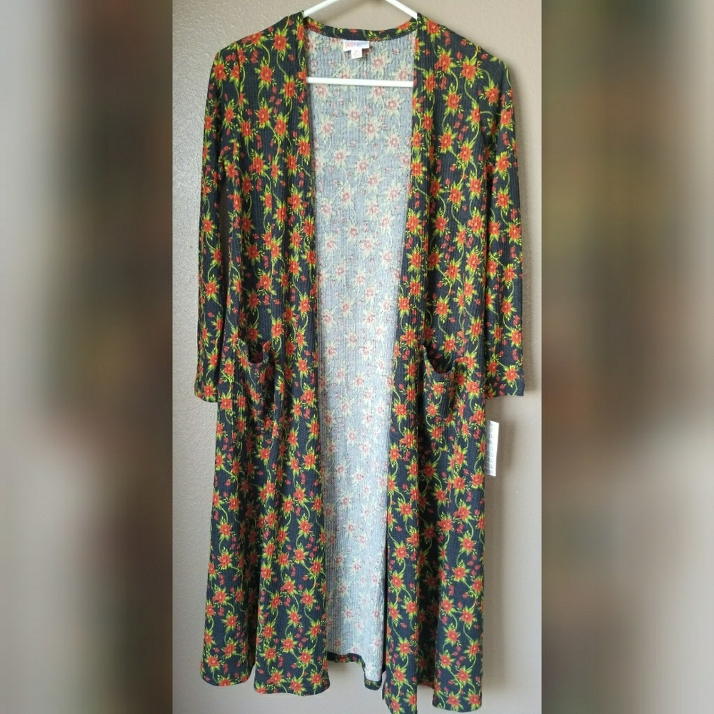 Lularoe Beautiful Floral Sarah XS NWT