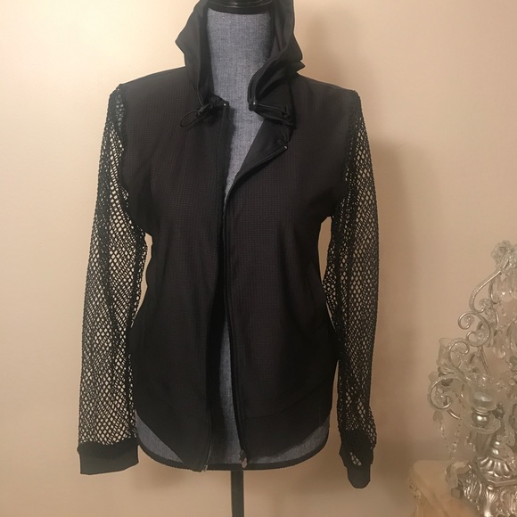 Hoodie work out jacket with fishnet sleeves - Picture 1 of 7